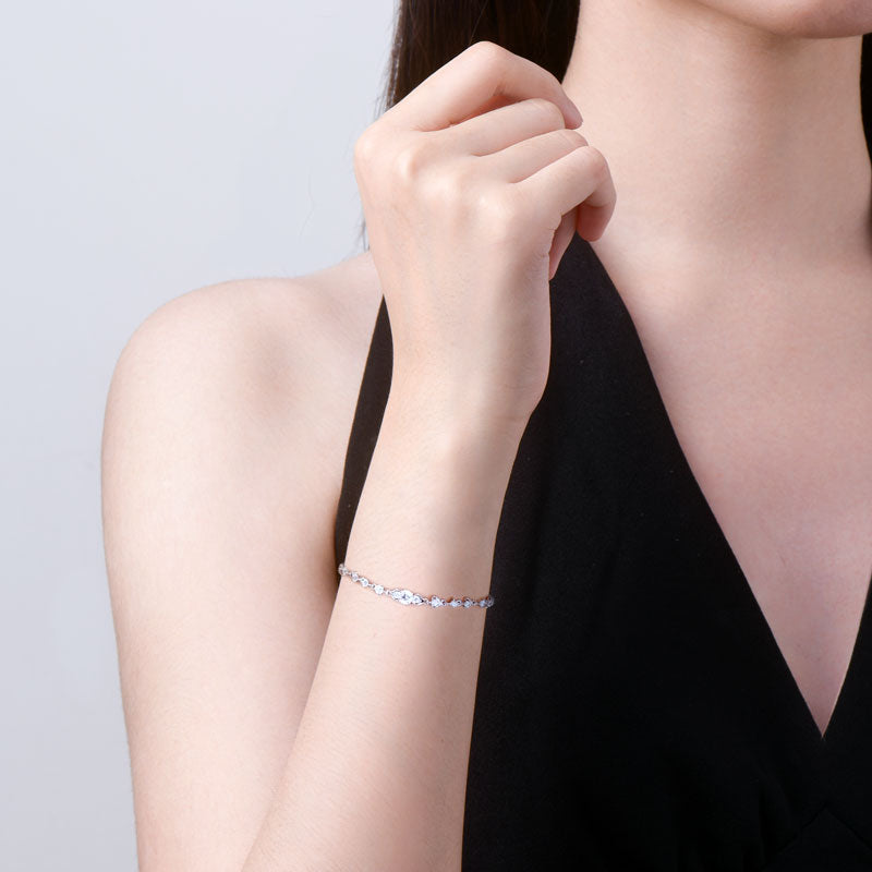 Endless Love Moissanite Armband