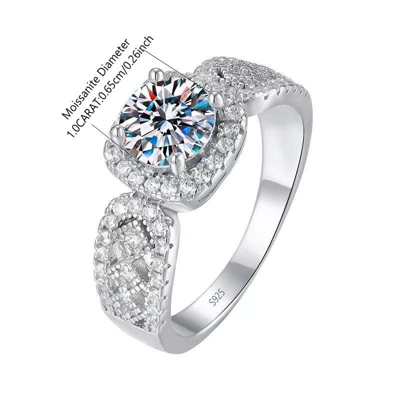 Moissanite Halo Verlovingsring