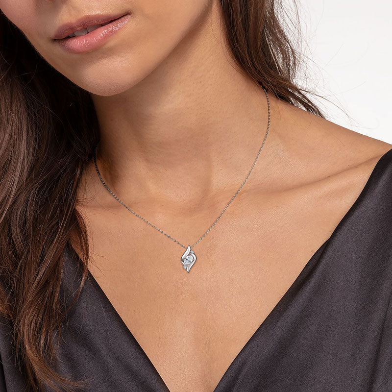 Brilliant Trilogy Oval Moissanite Ketting